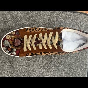 johnny was leopard sneakers